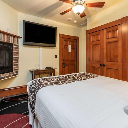 Hotel Napa Valley, Ascend Hotel Collection Extérieur photo