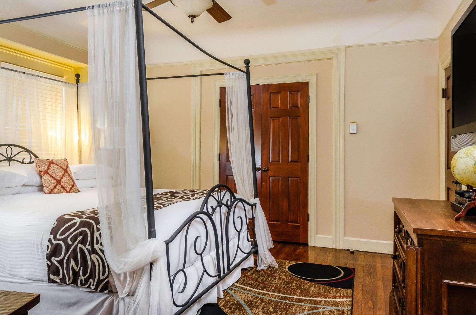 Hotel Napa Valley, Ascend Hotel Collection Extérieur photo